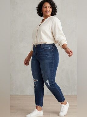 Lane Bryant Dark Wash Skinny Distressed Jeans Size 22